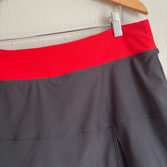 Nike Black and Red Athletic Skirt - Picture 2 of 8